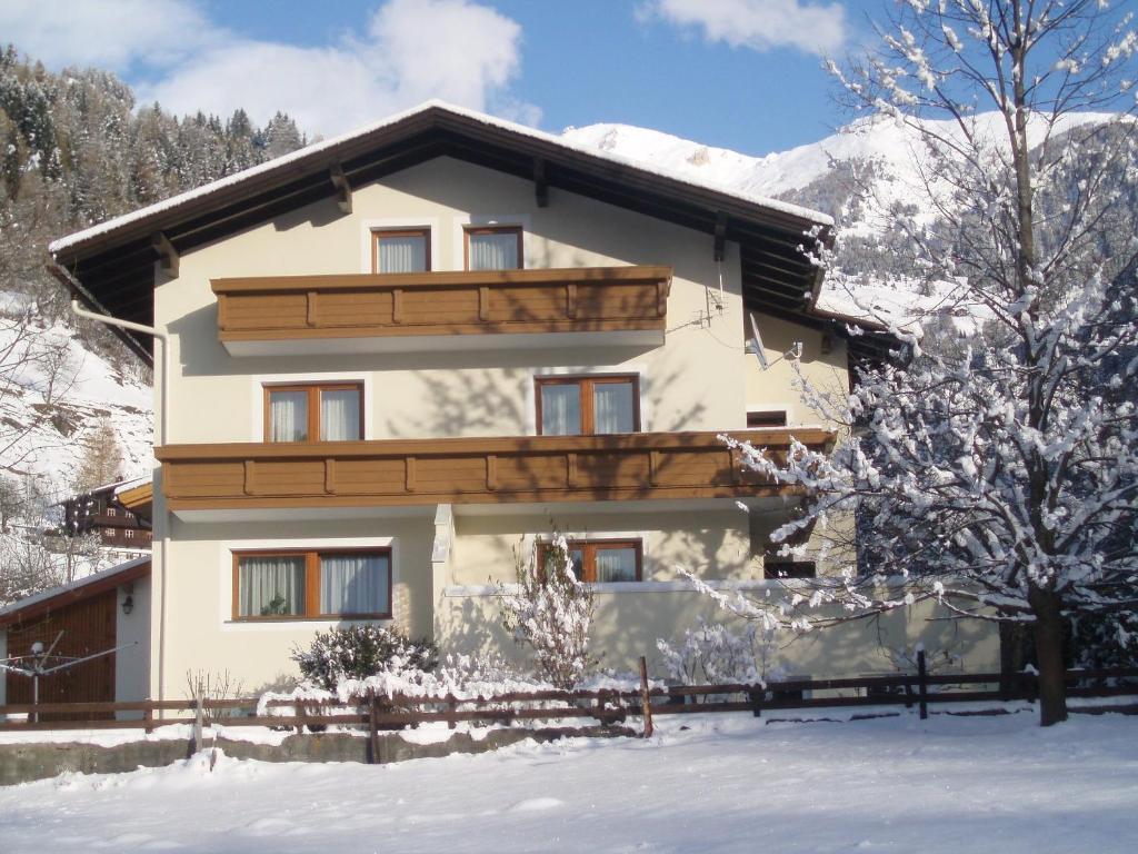 Appartement Sylvester Matrei in Osttirol Bilik gambar