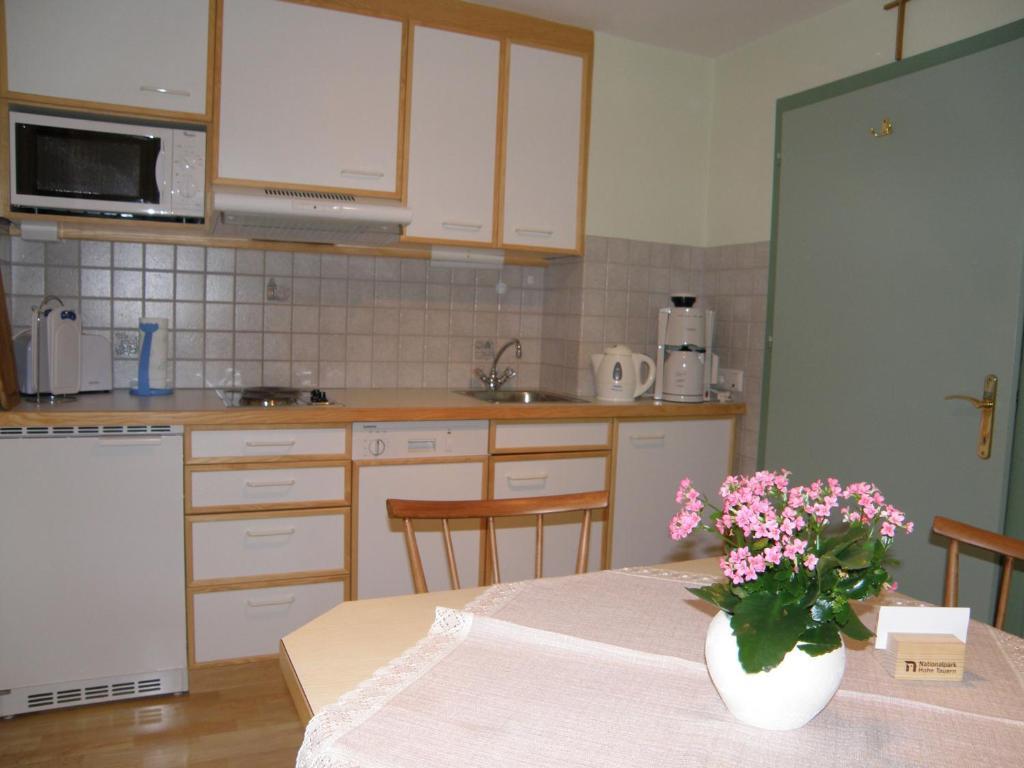 Appartement Sylvester Matrei in Osttirol Bilik gambar